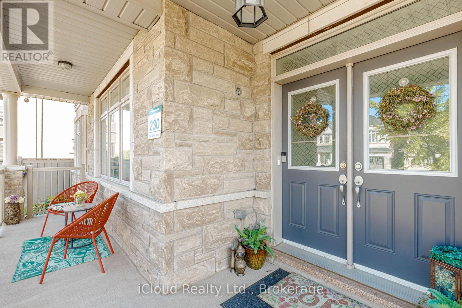 264 Etheridge Avenue, Milton, ON