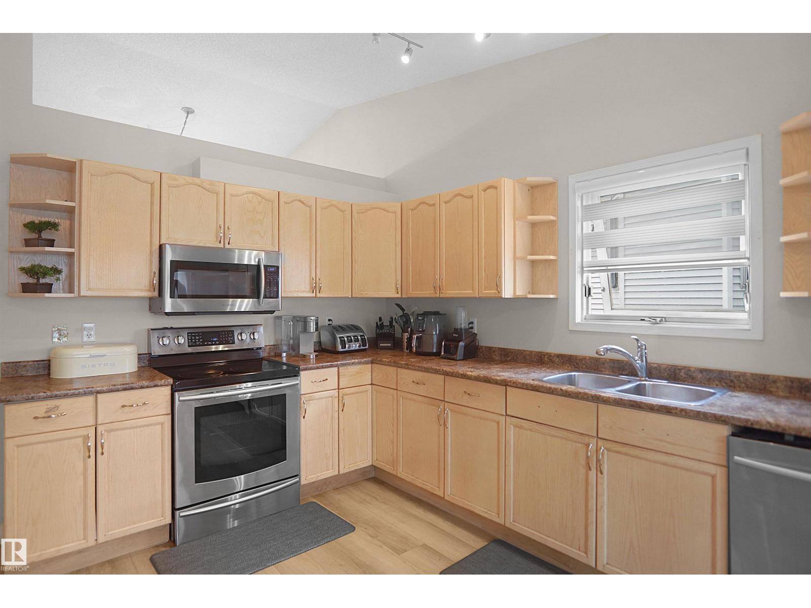 15536 70 St Nw, Edmonton, AB