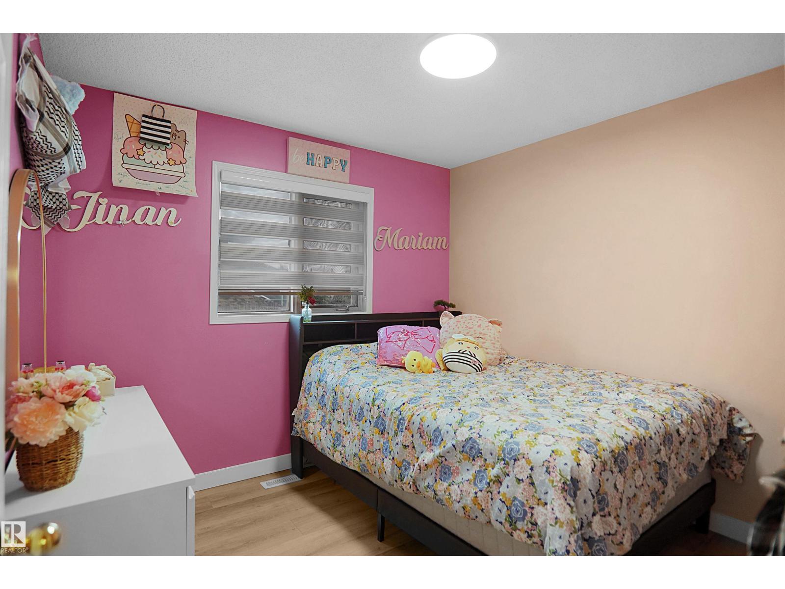 15536 70 St Nw, Edmonton, AB
