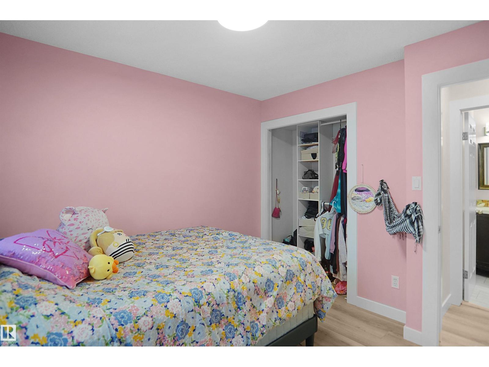 15536 70 St Nw, Edmonton, AB