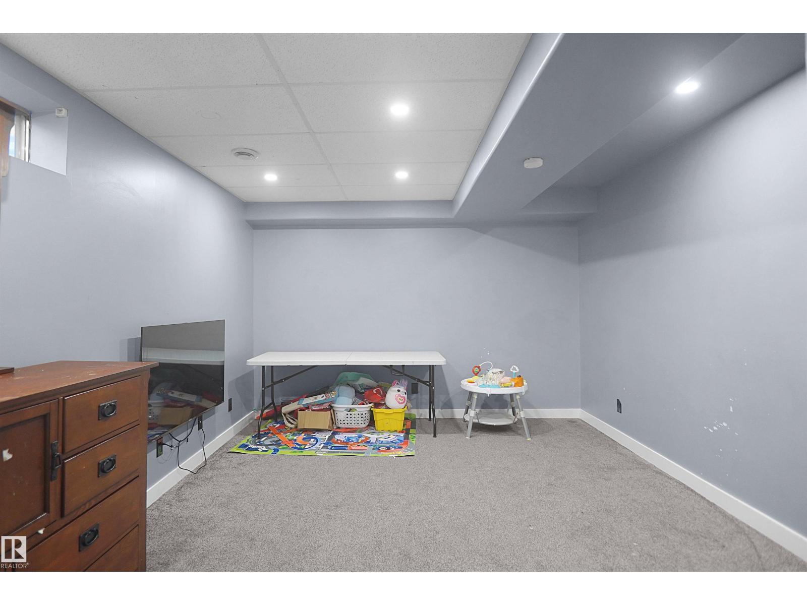 15536 70 St Nw, Edmonton, AB