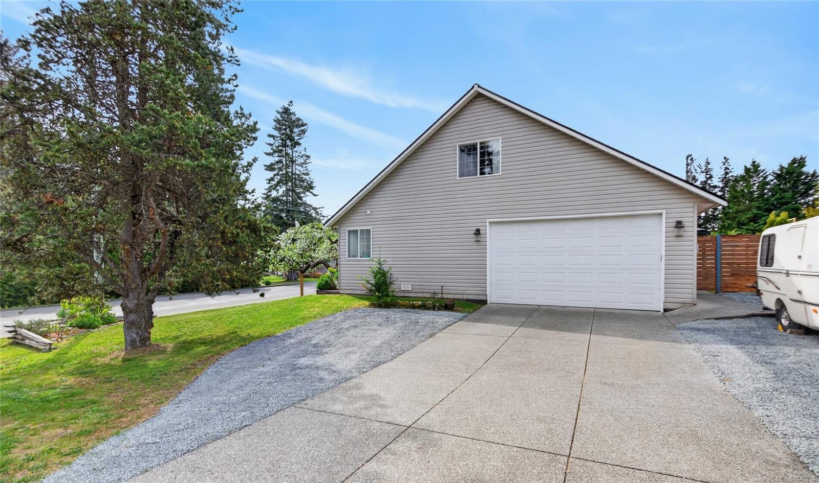 359 Pritchard Rd, Comox, BC