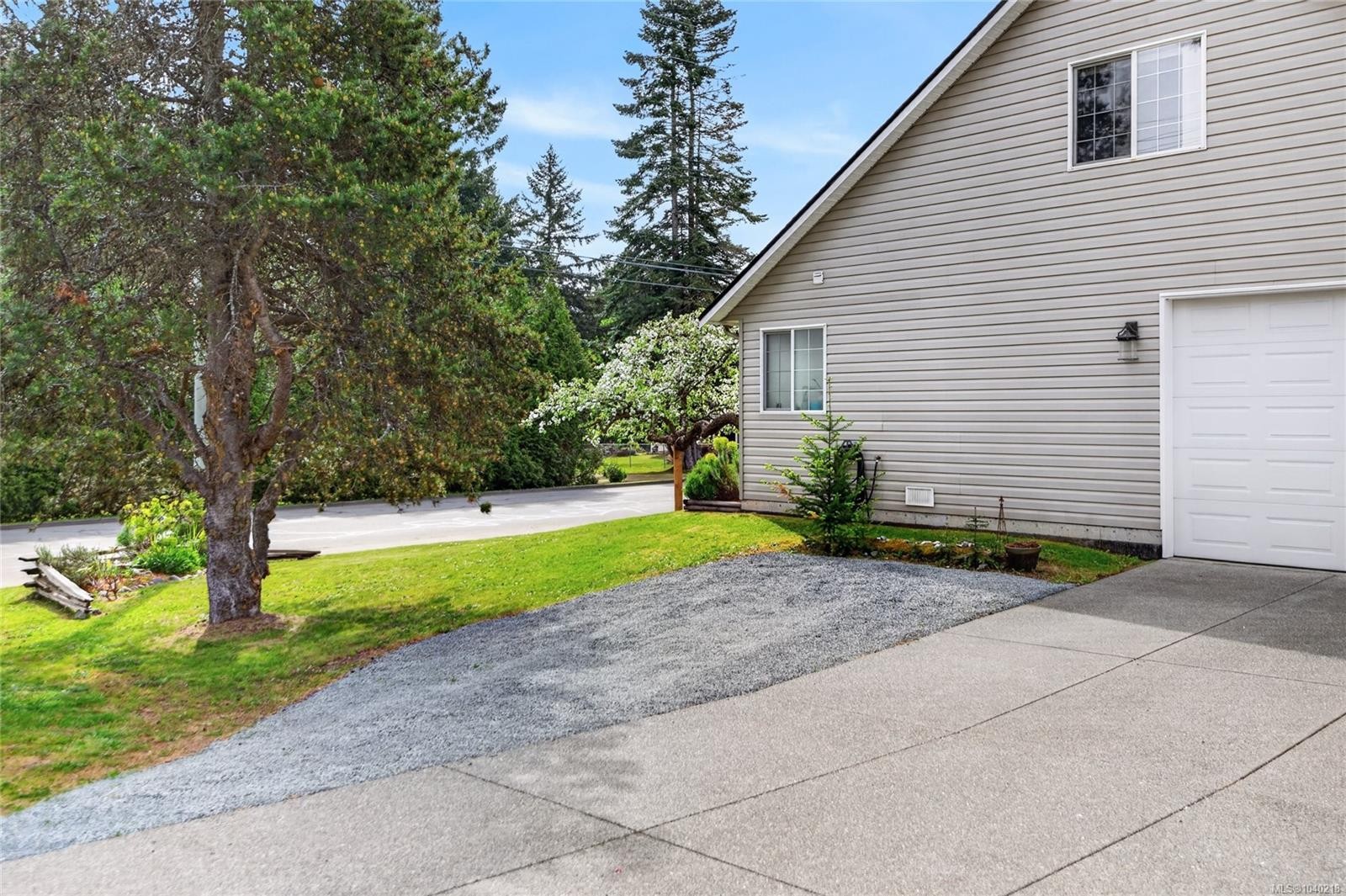 359 Pritchard Rd, Comox, BC