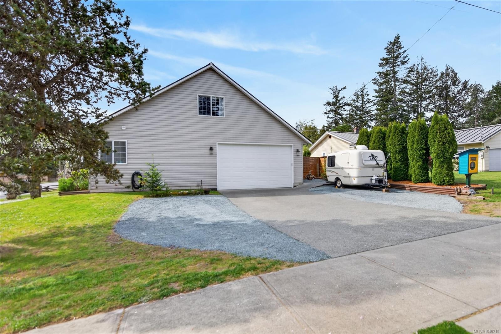 359 Pritchard Rd, Comox, BC