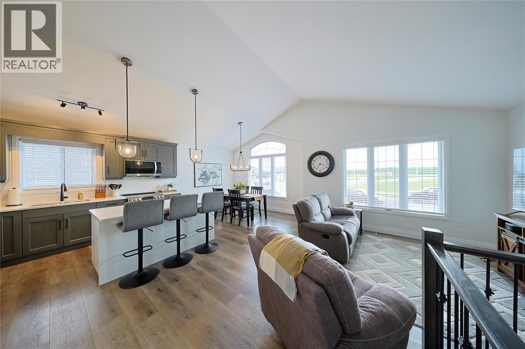 511 Mint Julep Drive, St Clair, ON