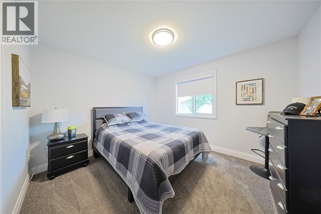 511 Mint Julep Drive, St Clair, ON