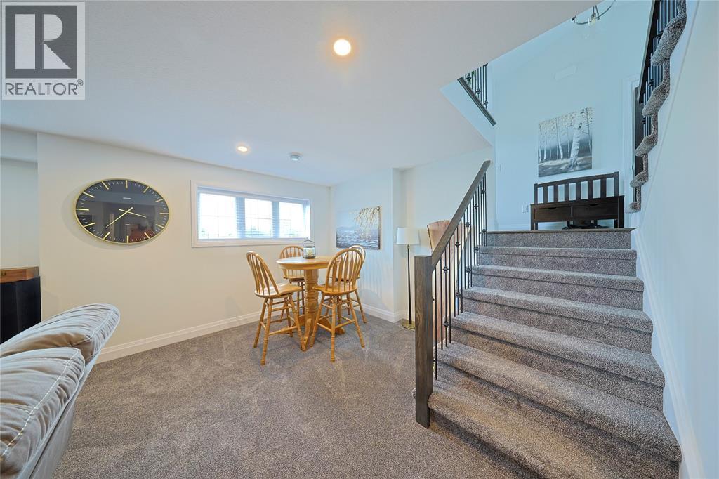 511 Mint Julep Drive, St Clair, ON