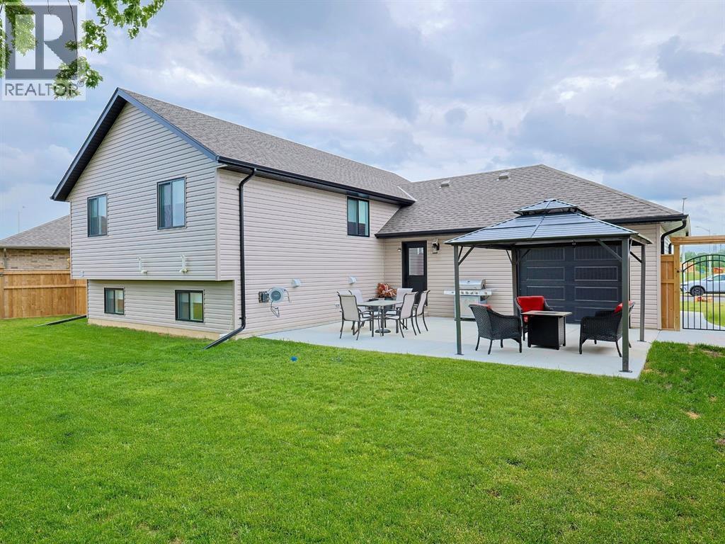511 Mint Julep Drive, St Clair, ON