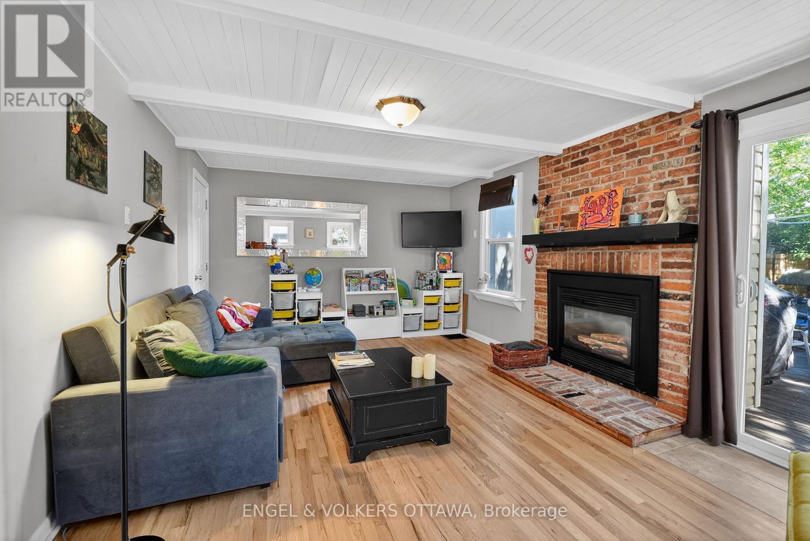 438 Byron Avenue, Ottawa, ON