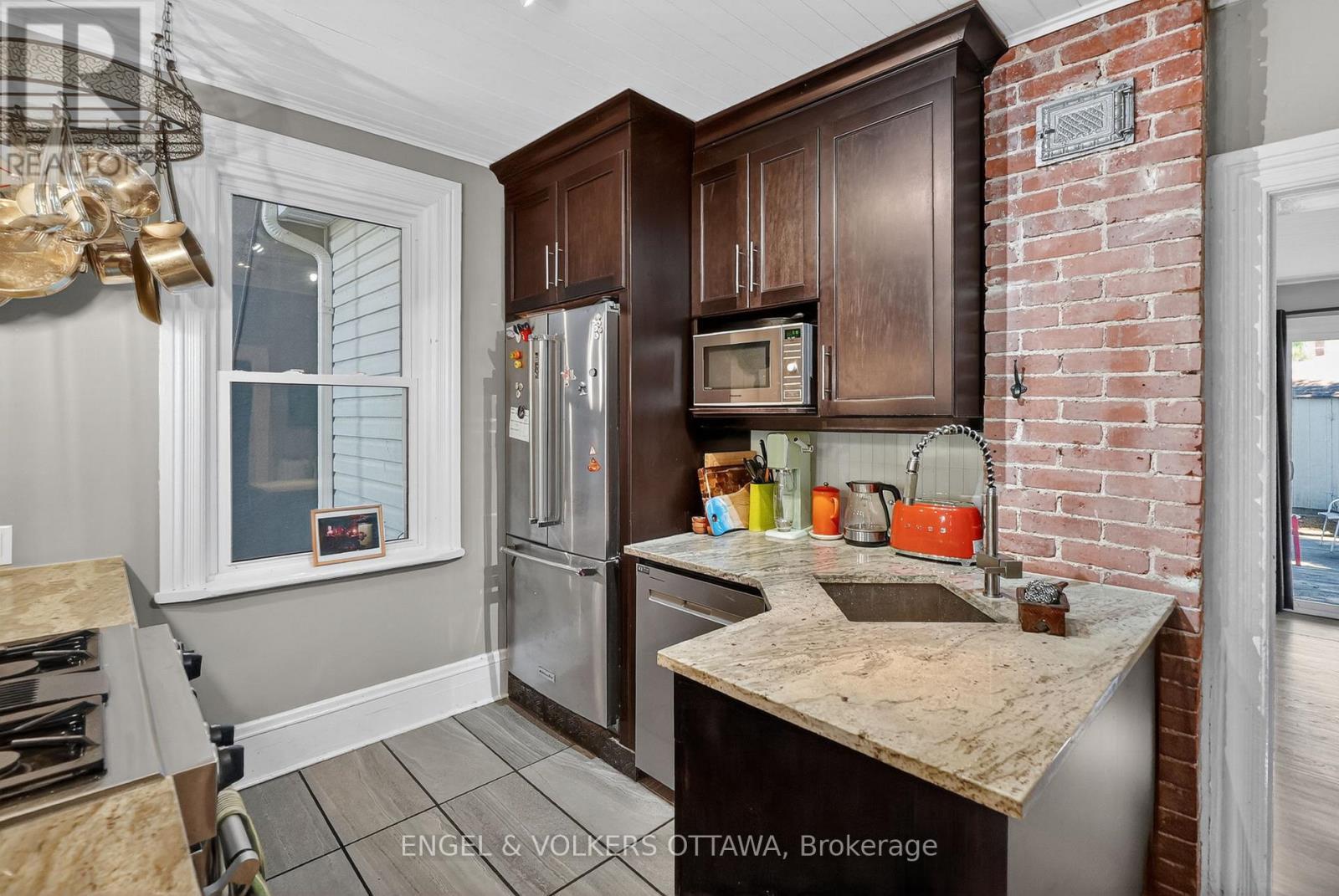 438 Byron Avenue, Ottawa, ON