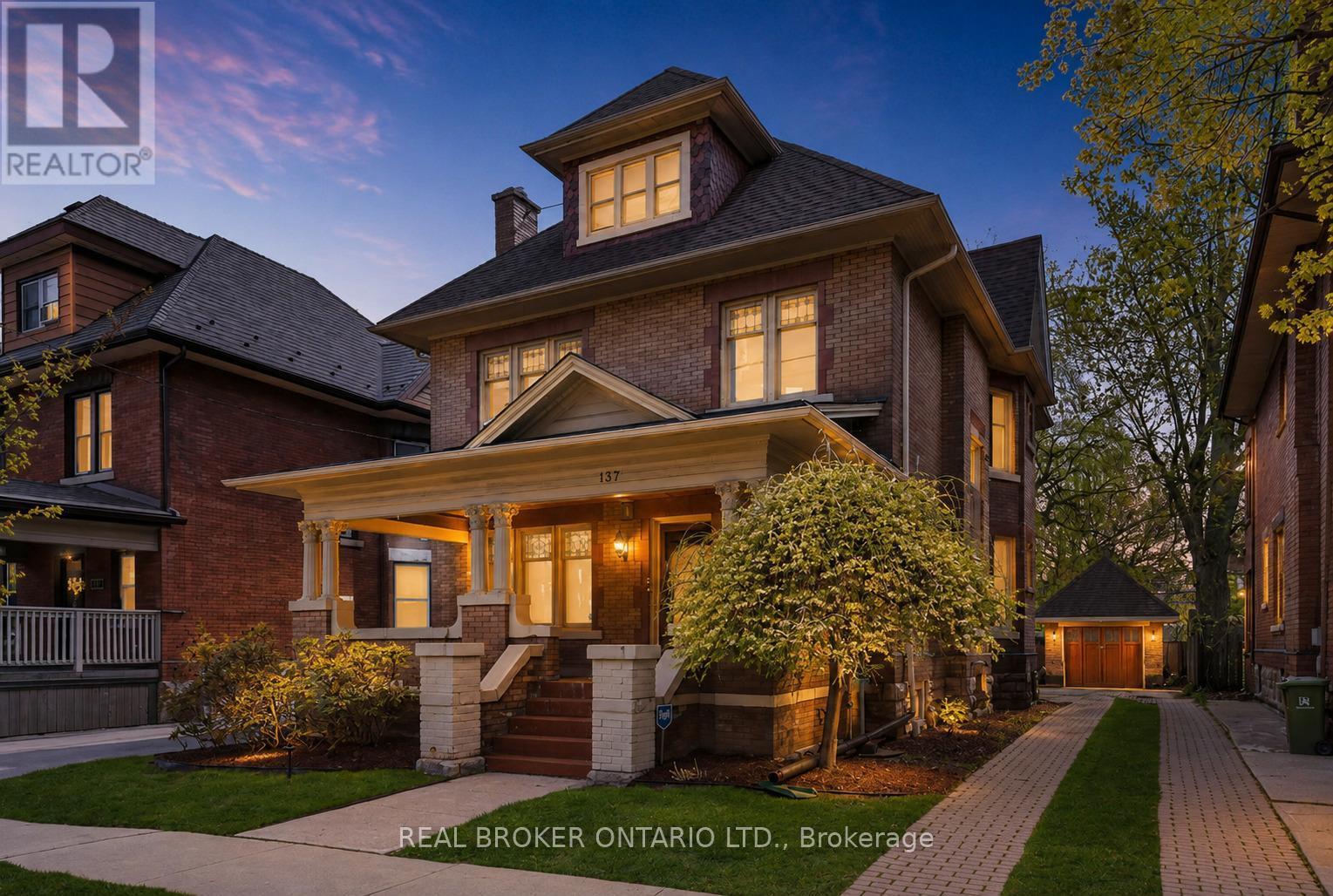 137 Sherman Avenue S, Hamilton, ON