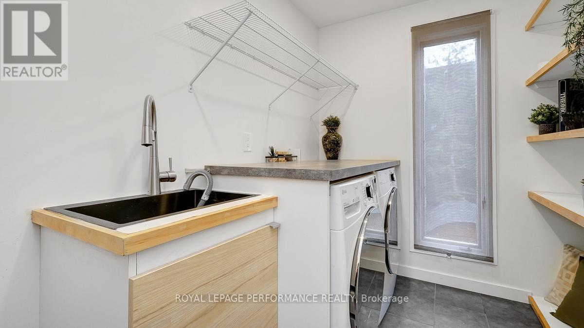510 Foxview Place, Ottawa, ON