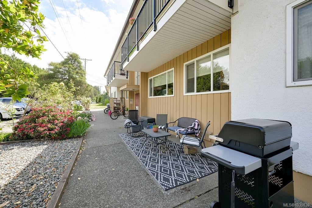 426 Burnside Rd West, Saanich, BC