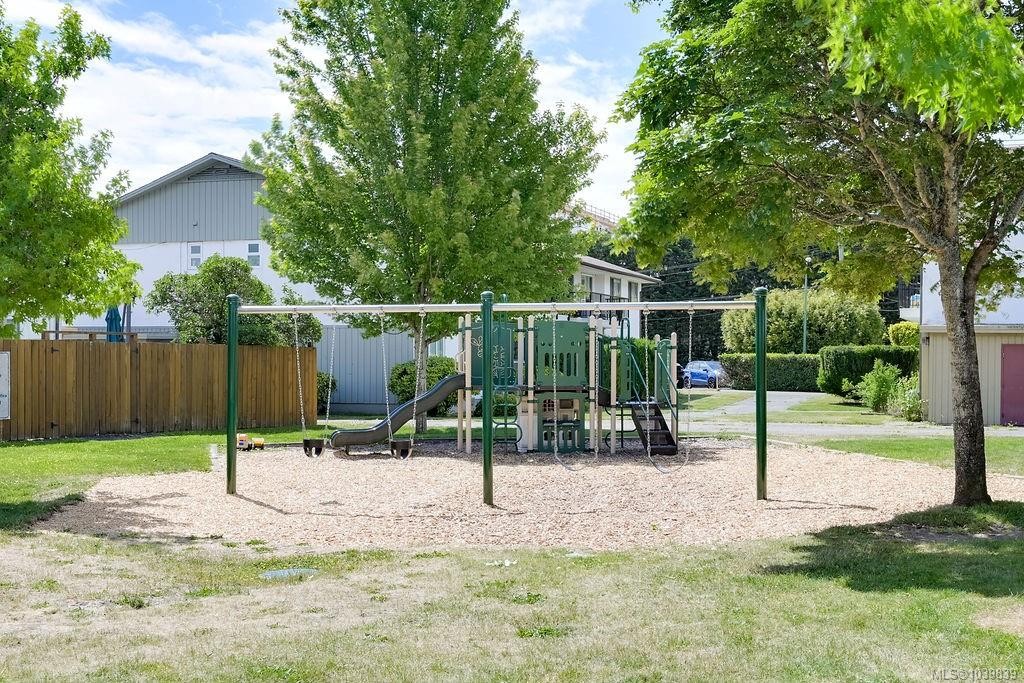 426 Burnside Rd West, Saanich, BC