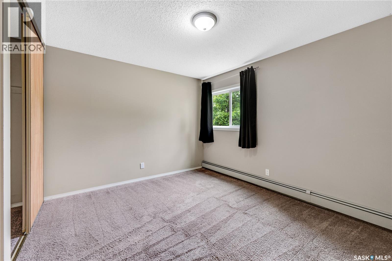 206 855 Wollaston Crescent, Saskatoon, SK