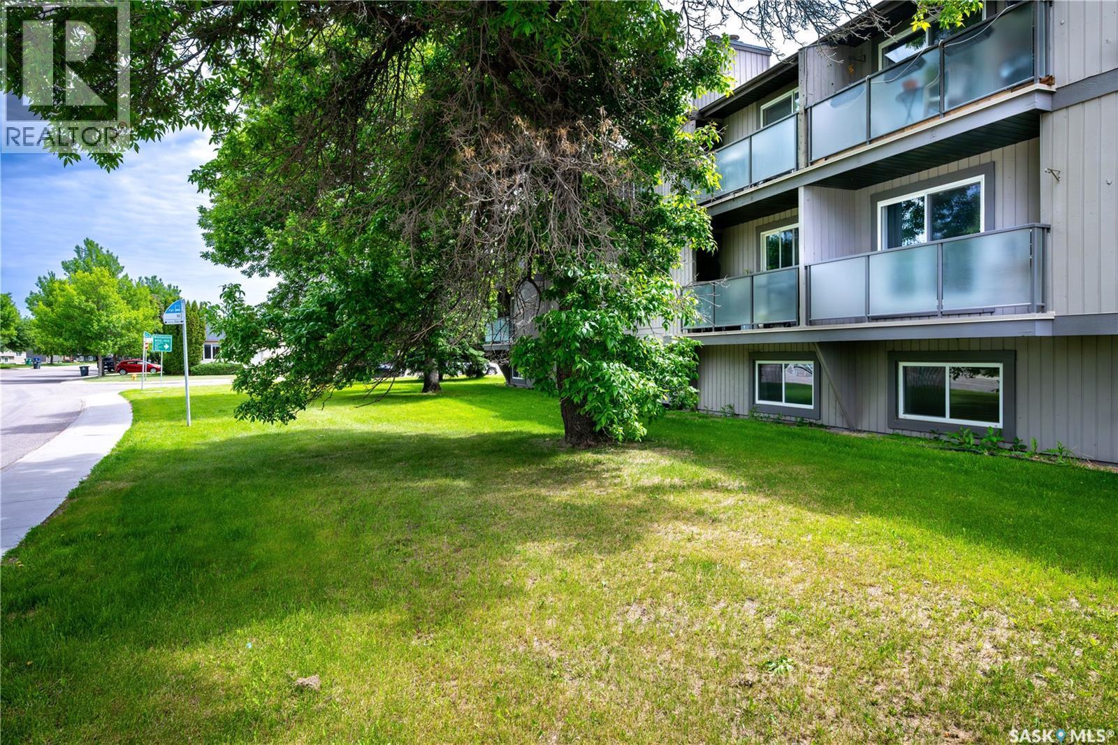 206 855 Wollaston Crescent, Saskatoon, SK