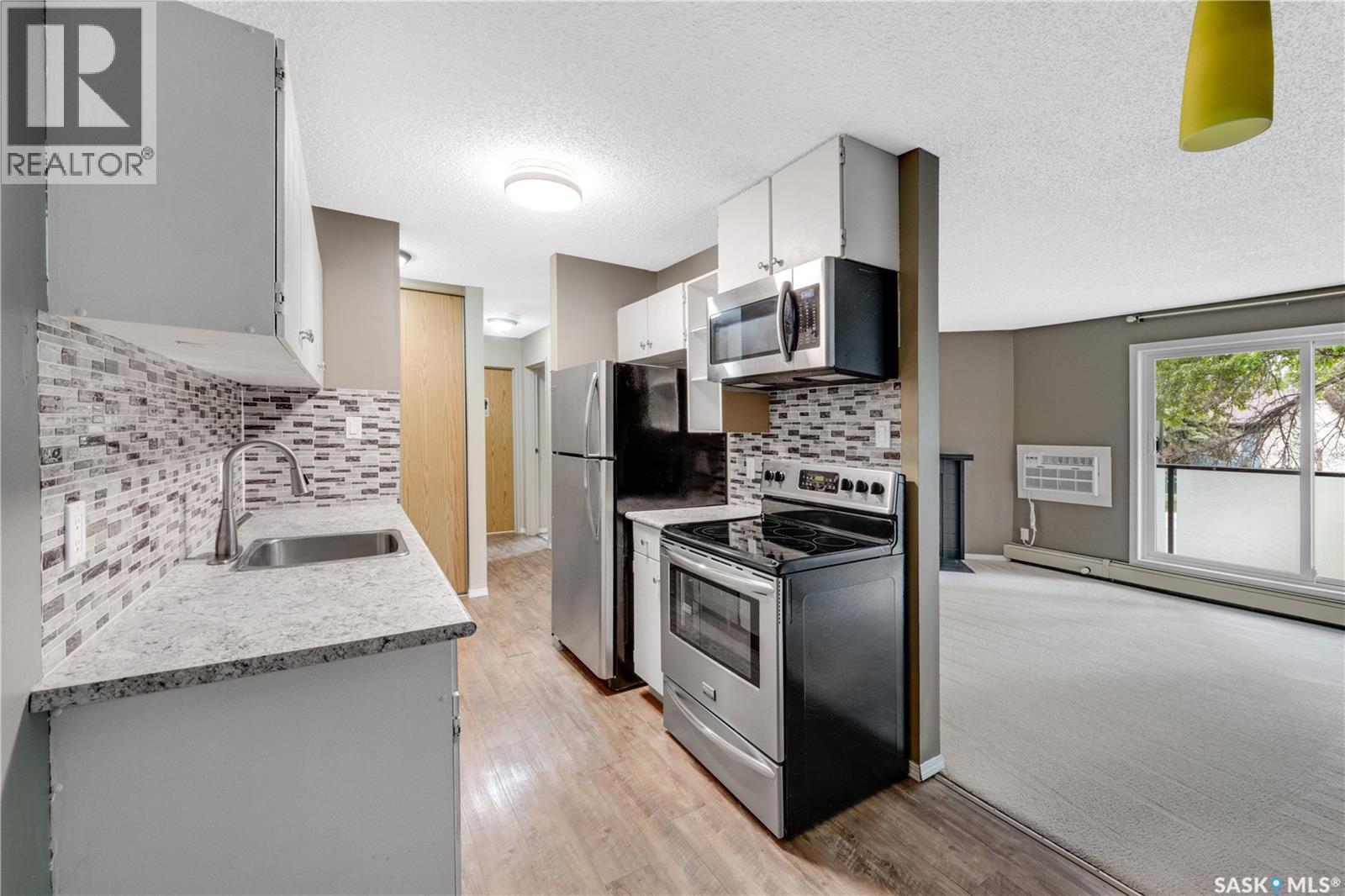 206 855 Wollaston Crescent, Saskatoon, SK