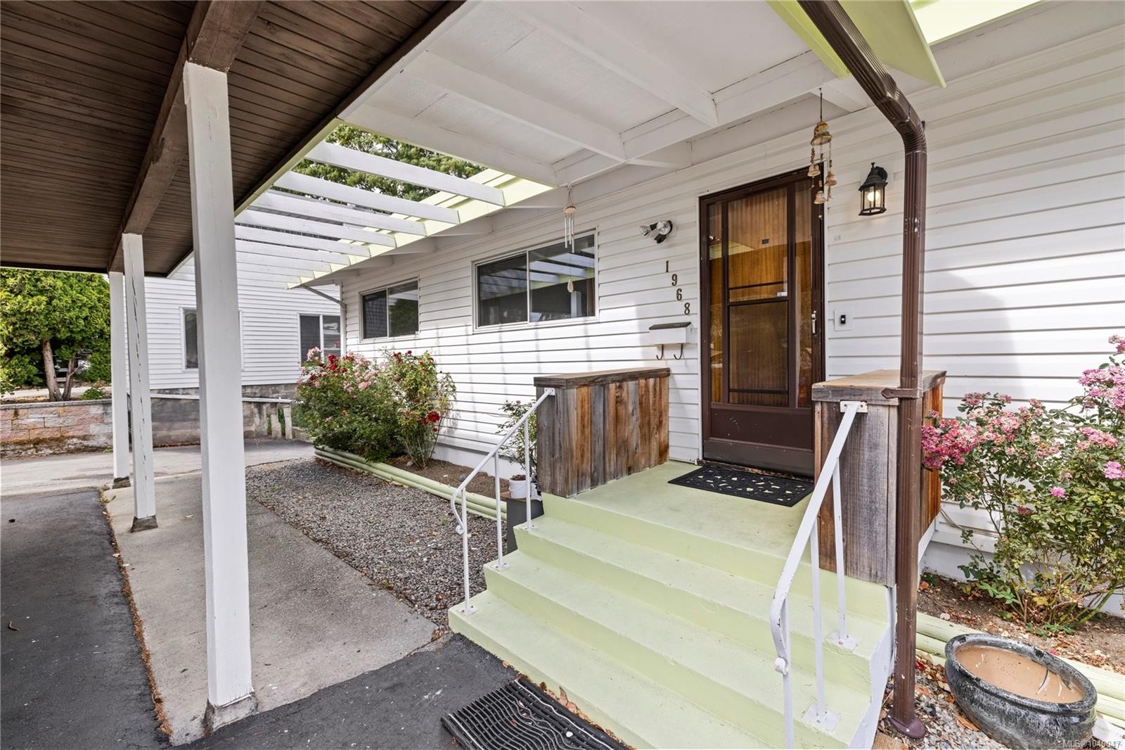 1968 Estevan Rd, Nanaimo, BC