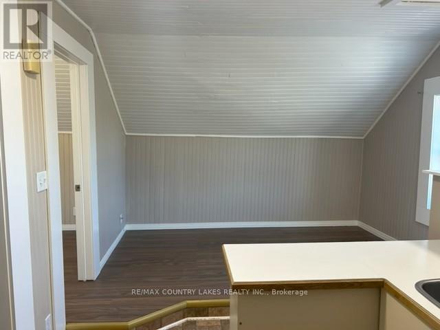 One Bedroom Apt Upper Main Building Pre-Tenant - 3232 Simcoe Road, Ramara, ON