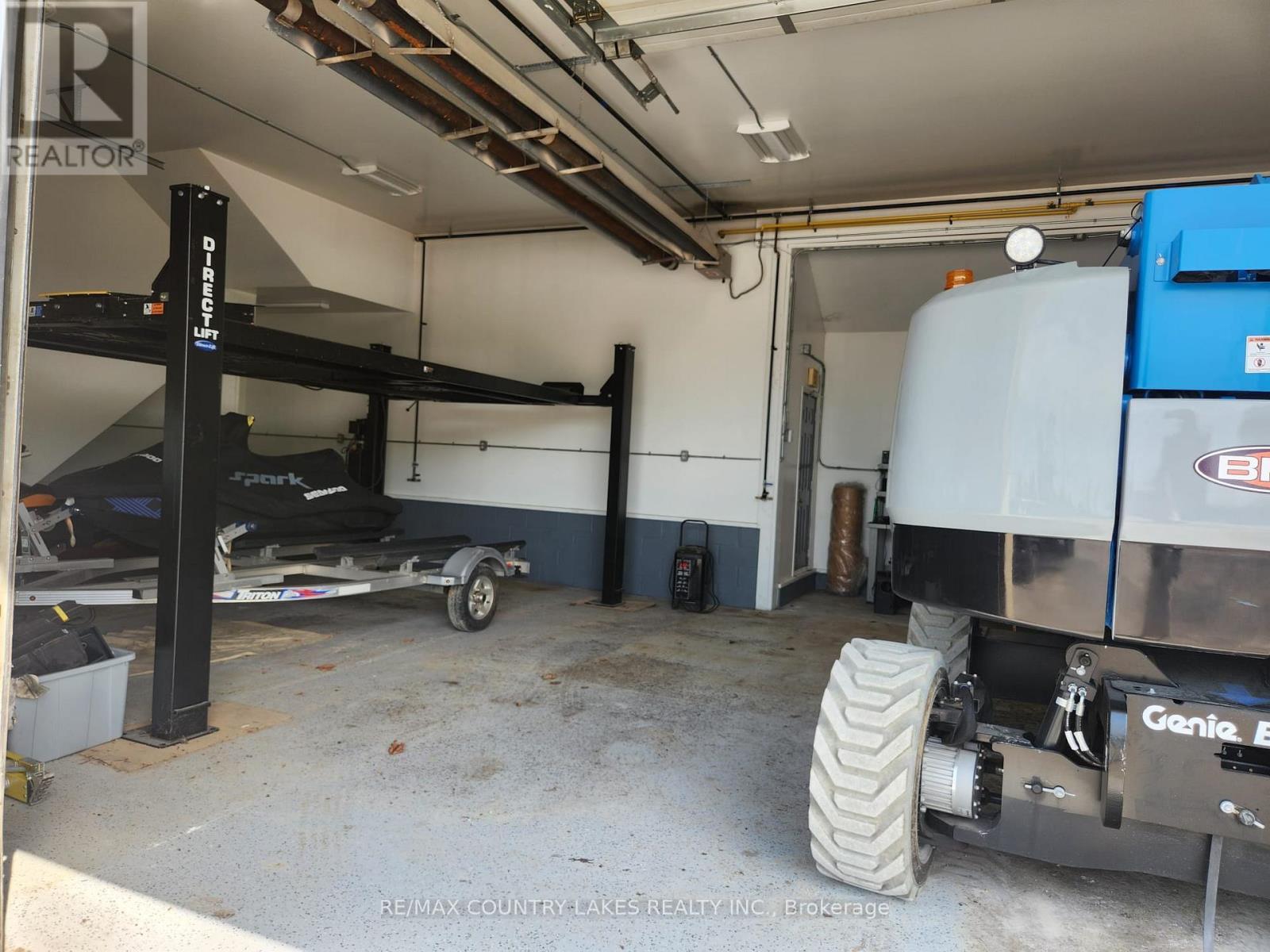 Single Bay Area Garage - 3232 Simcoe Road, Ramara, ON