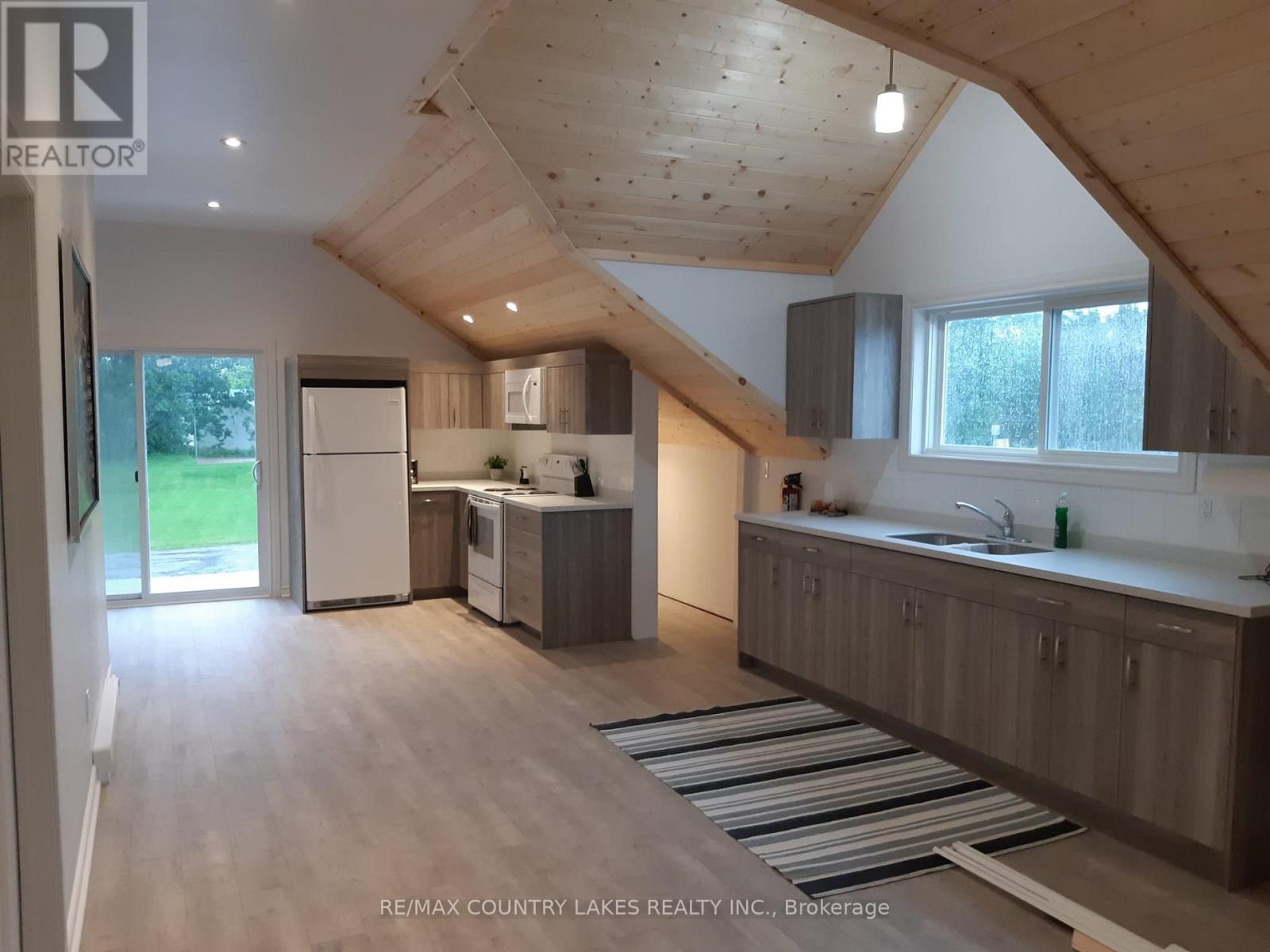 Kitchen in the 2 bedroom over garage - 3232 Simcoe Road, Ramara, ON