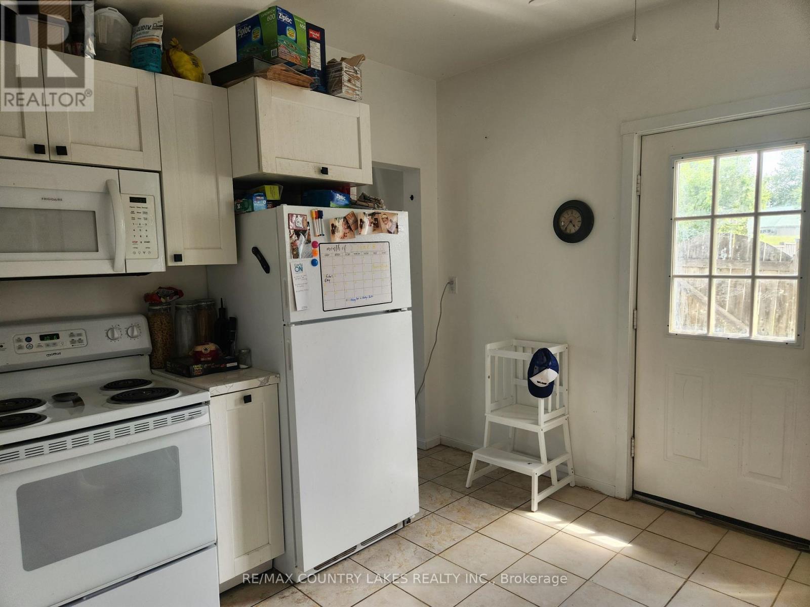 Two bedroom Apt - Lower Main Building - 3232 Simcoe Road, Ramara, ON