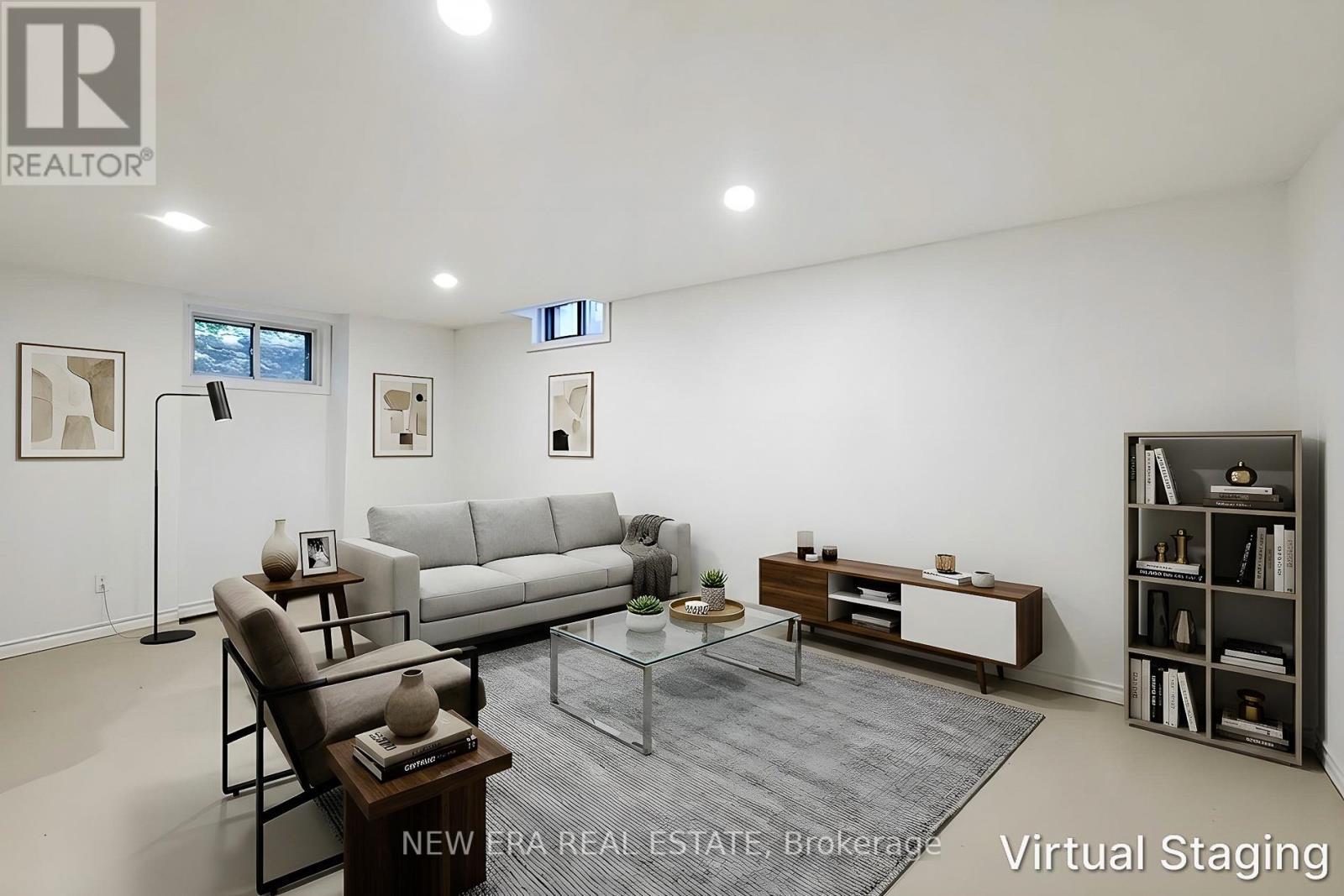 8 Dalton Gate, Hamilton, ON