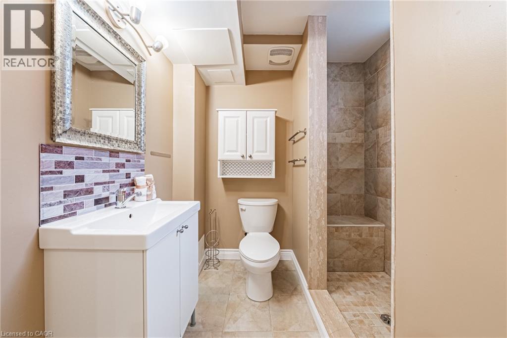 2412 Curtis Road, Burlington, ON