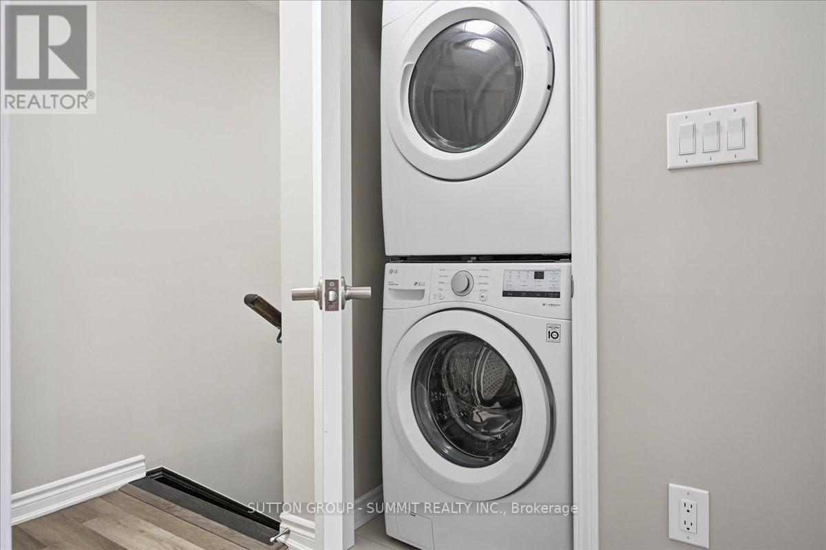 1569 Denison Place, Milton, ON