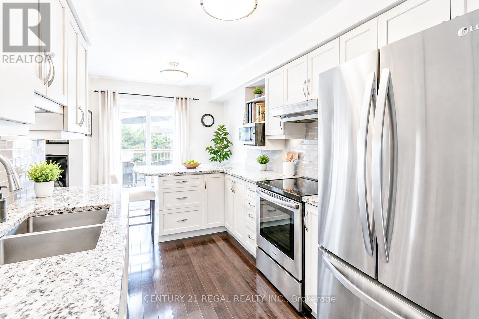 46 Blacksmith Lane, Whitby, ON
