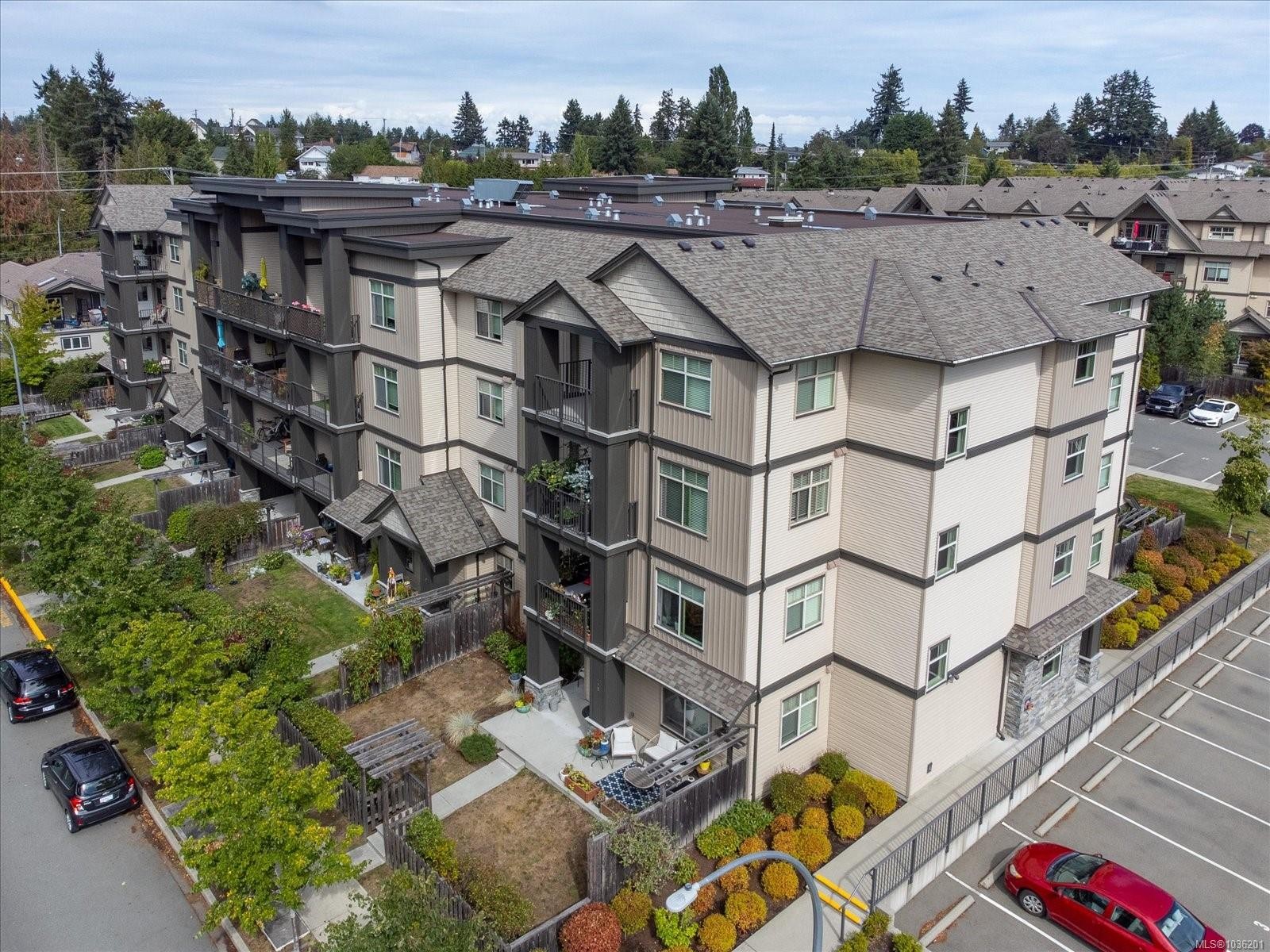 302-1900 Tulsa Rd, Nanaimo, BC - Outdoor