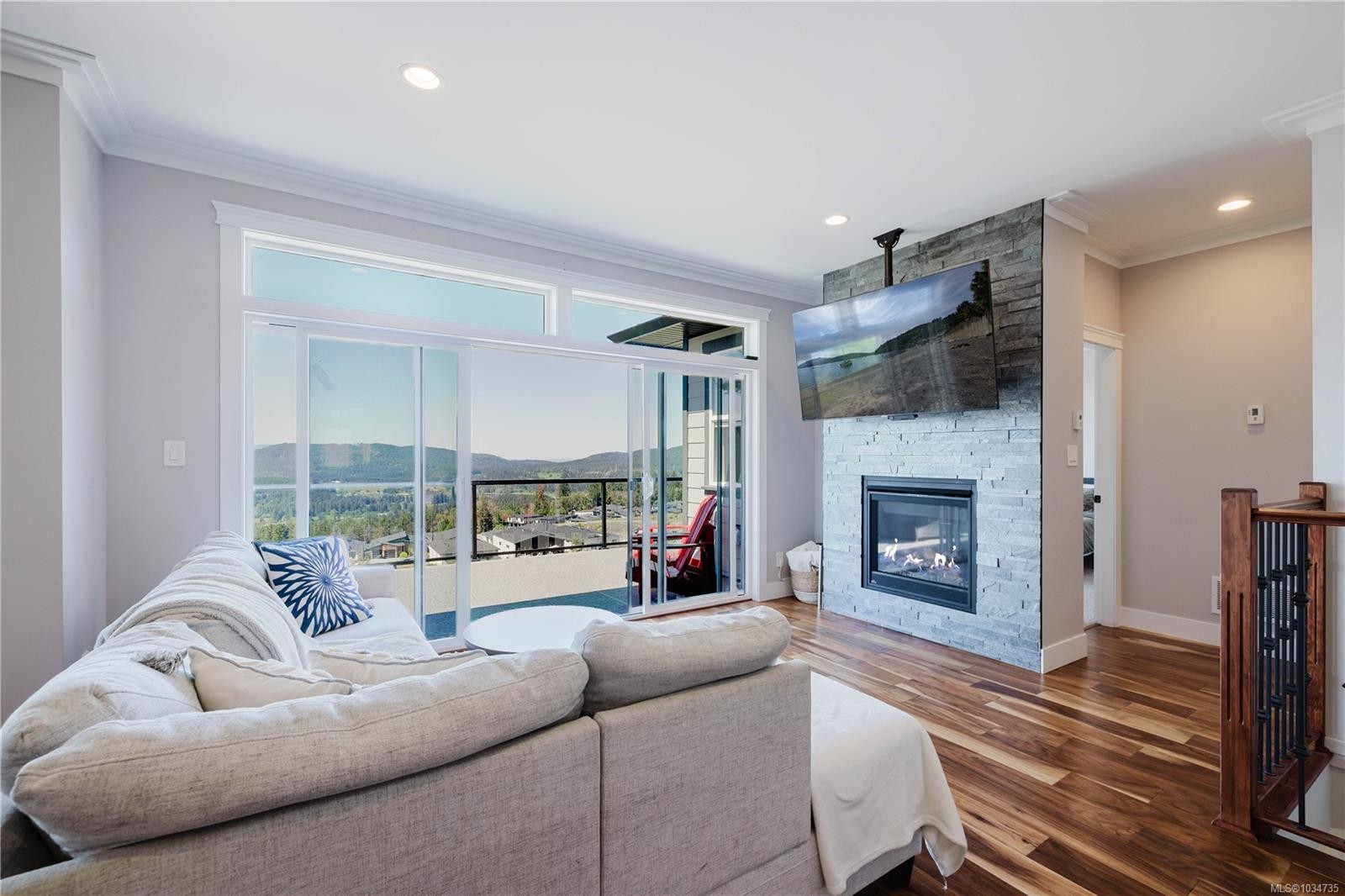 6292 Nevilane Dr, Duncan, BC