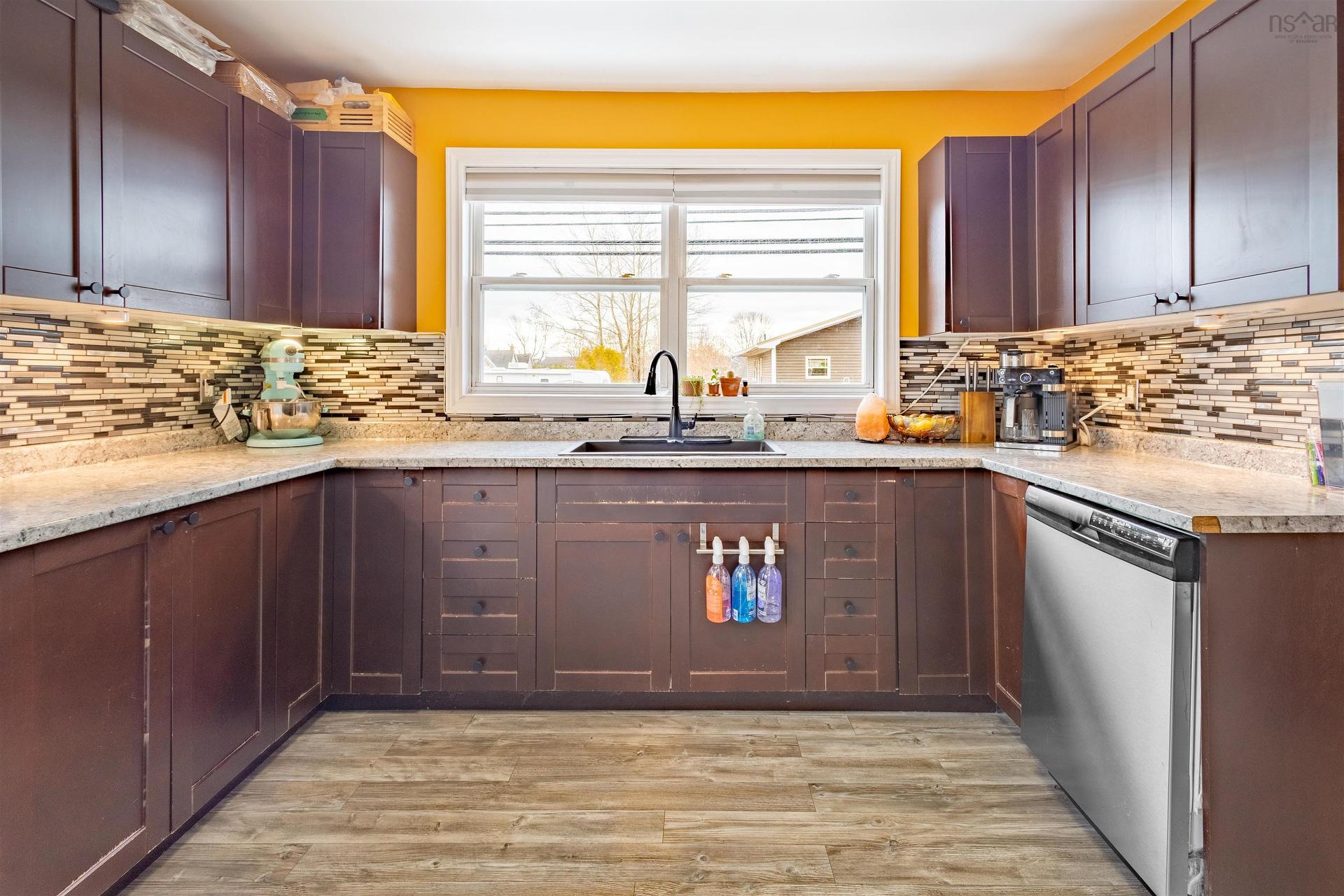 69 Peppett Street, North Sydney, NS