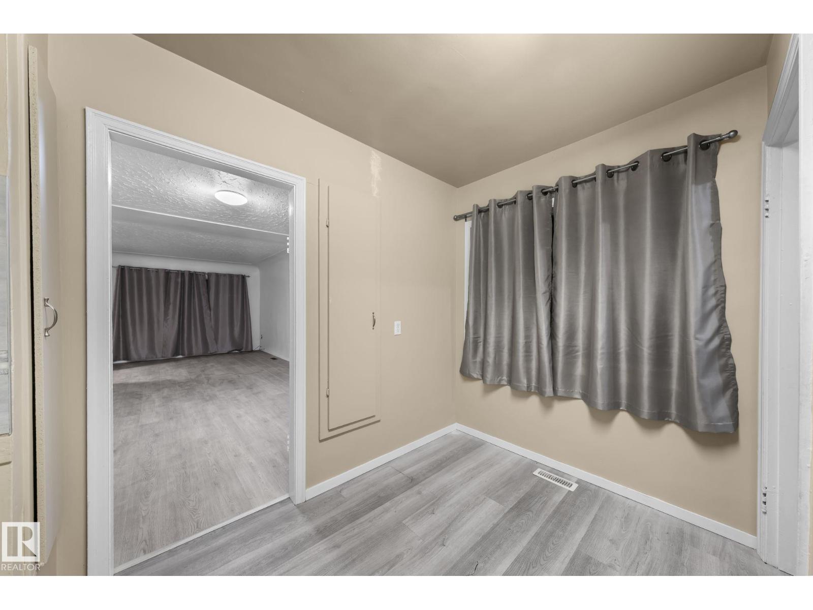 11414 85 St Nw, Edmonton, AB