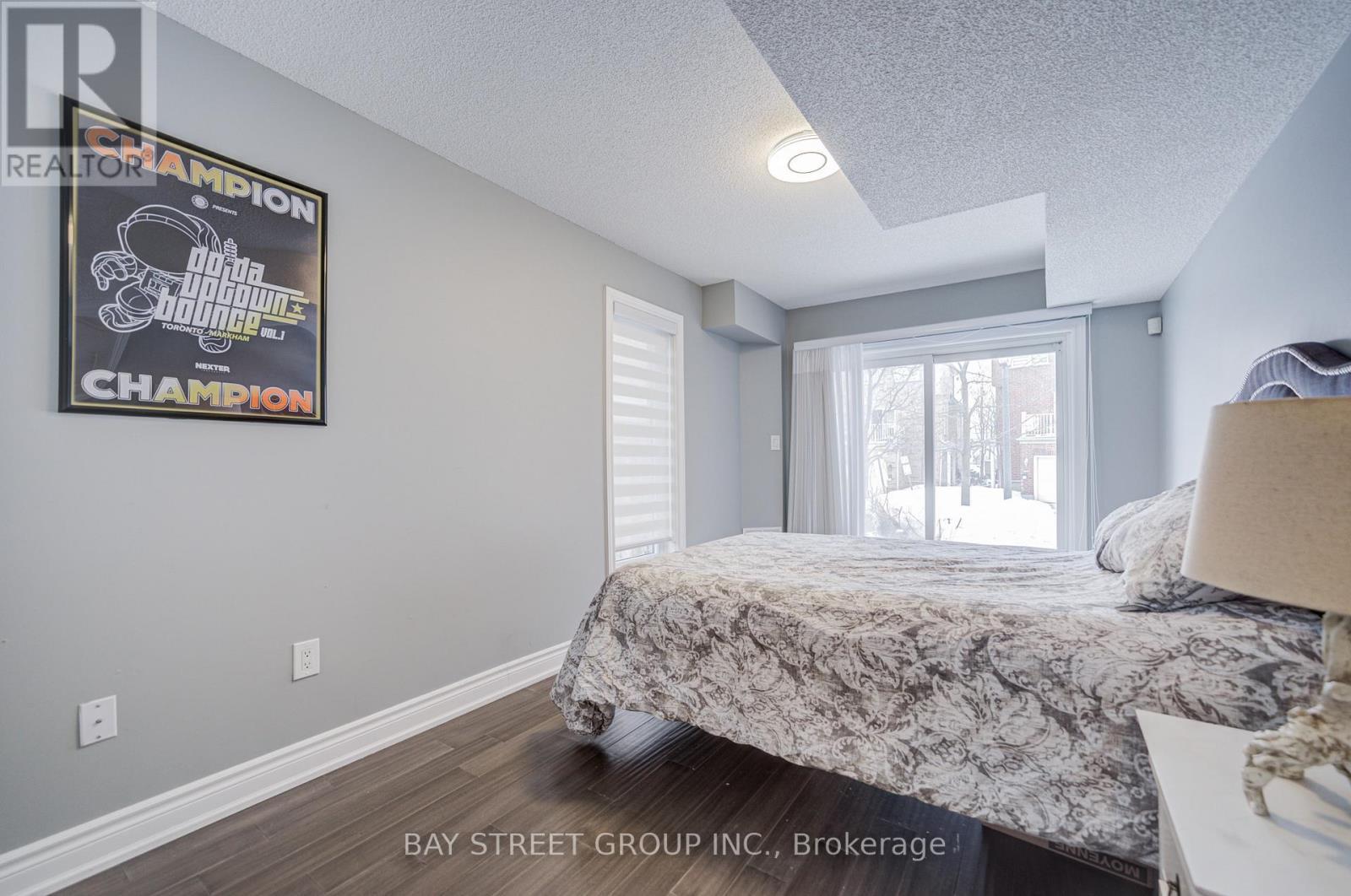 52 Leitchcroft Crescent, Markham, ON - Indoor Photo Showing Bedroom