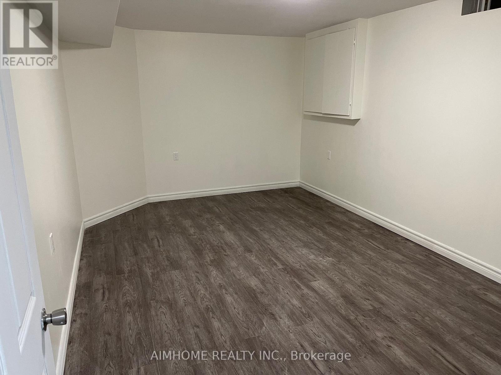 Bsmnt - 58 Hewlett Crescent, Markham, ON - Indoor Photo Showing Other Room