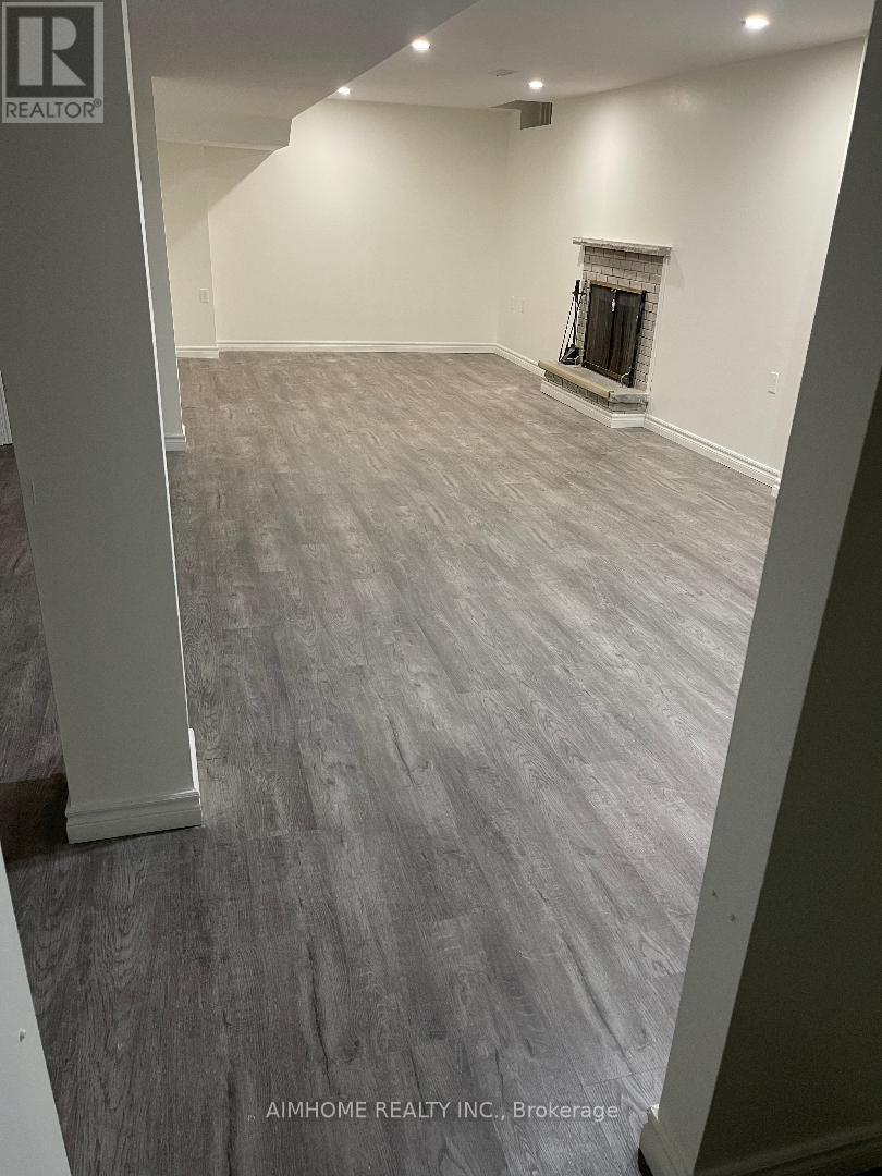 Bsmnt - 58 Hewlett Crescent, Markham, ON - Indoor Photo Showing Other Room