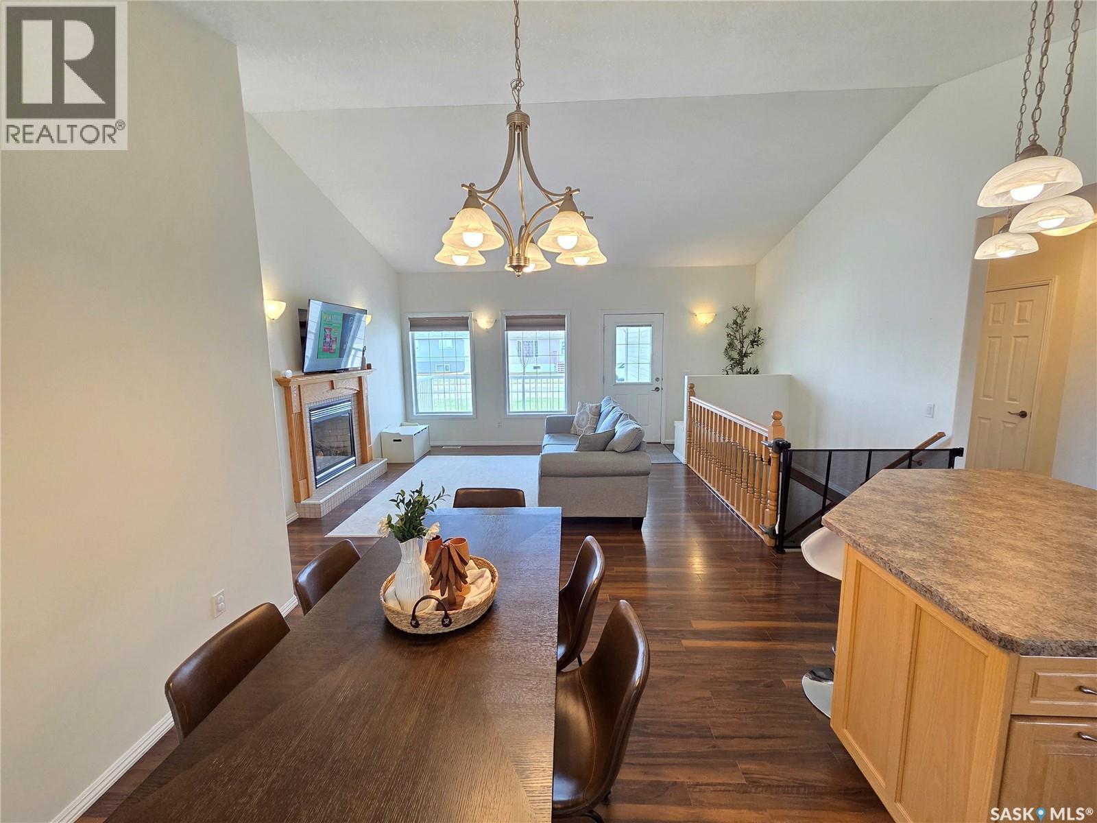 12 Arcola Place, Carlyle, SK - Indoor Photo Showing Dining Room