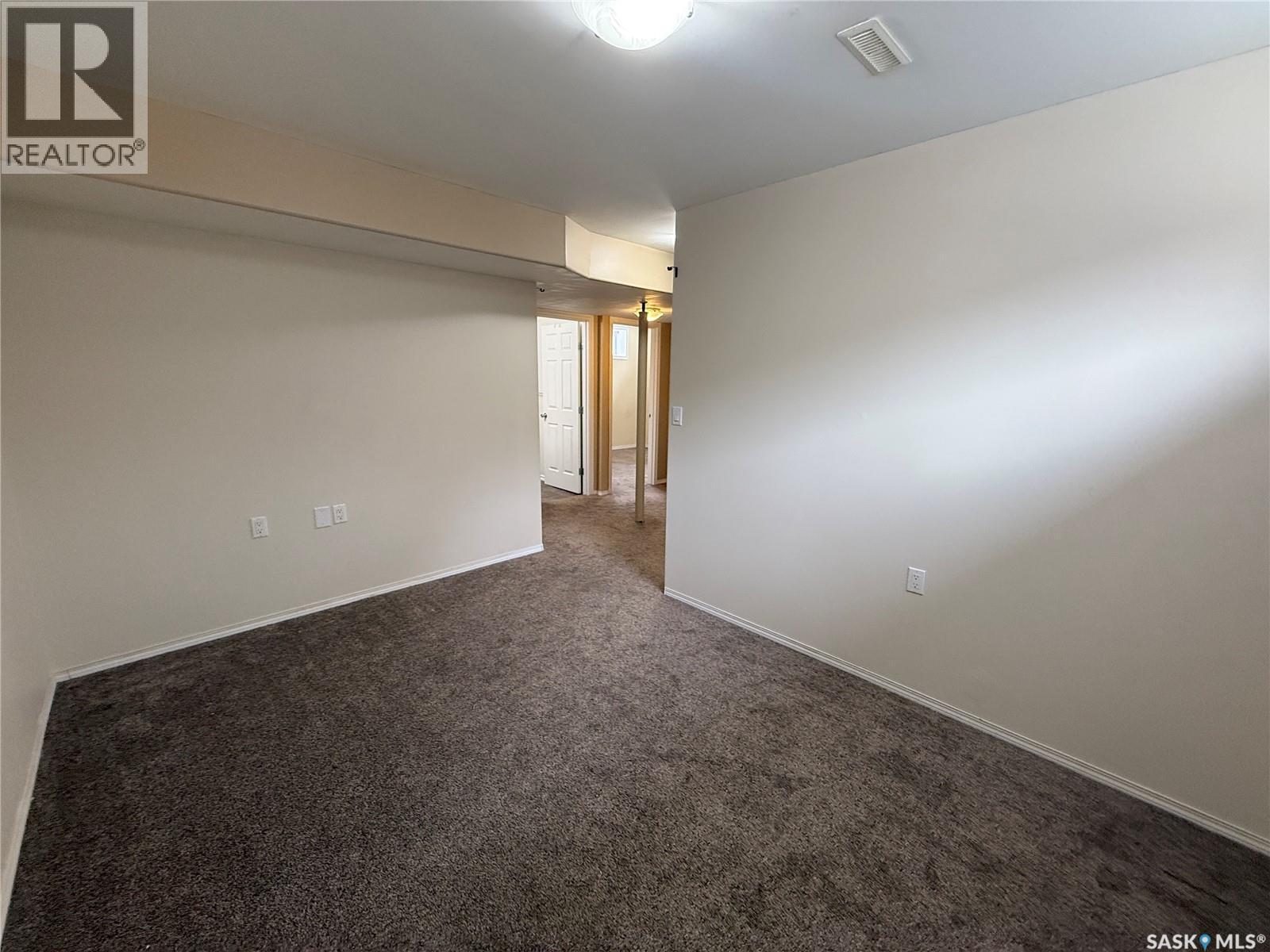 859 Rutherford Way, Saskatoon, SK - Indoor Photo Showing Other Room