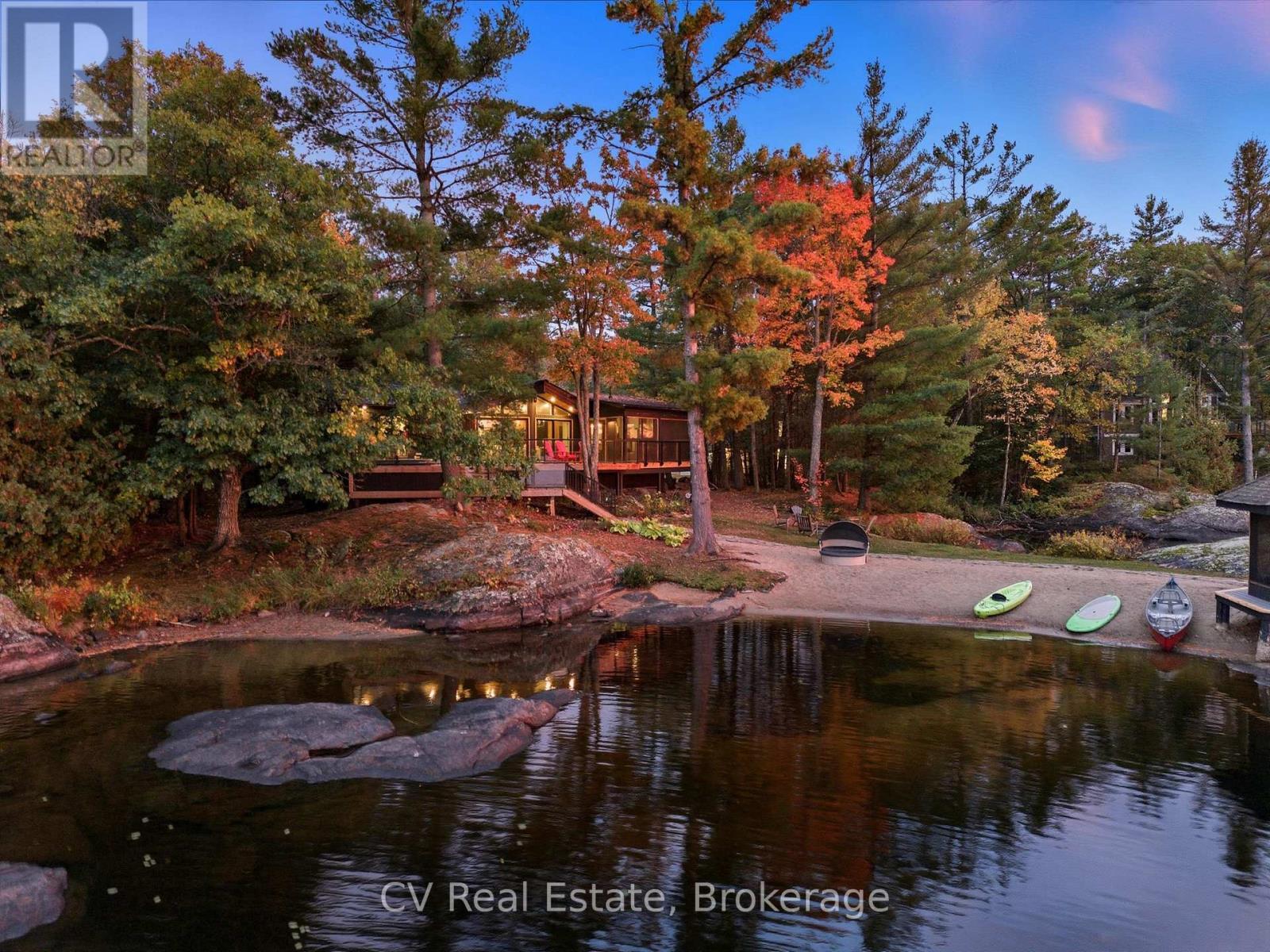1069 White Eagle Road, Gravenhurst (Morrison), ON - Outdoor With Body Of Water