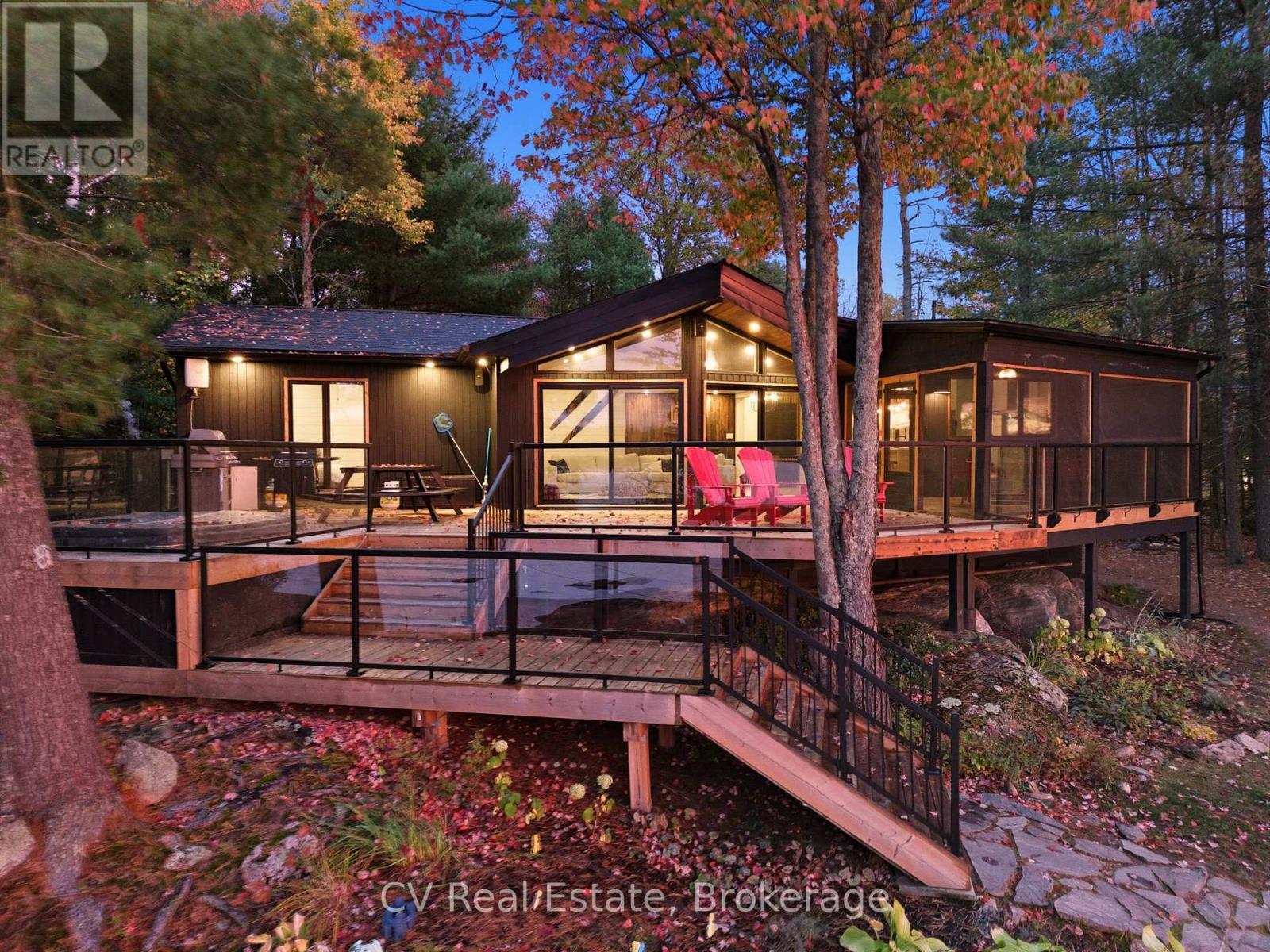 1069 White Eagle Road, Gravenhurst (Morrison), ON - Outdoor With Deck Patio Veranda