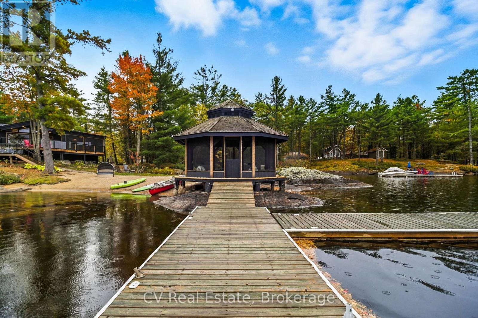 1069 White Eagle Road, Gravenhurst (Morrison), ON - Outdoor With Body Of Water