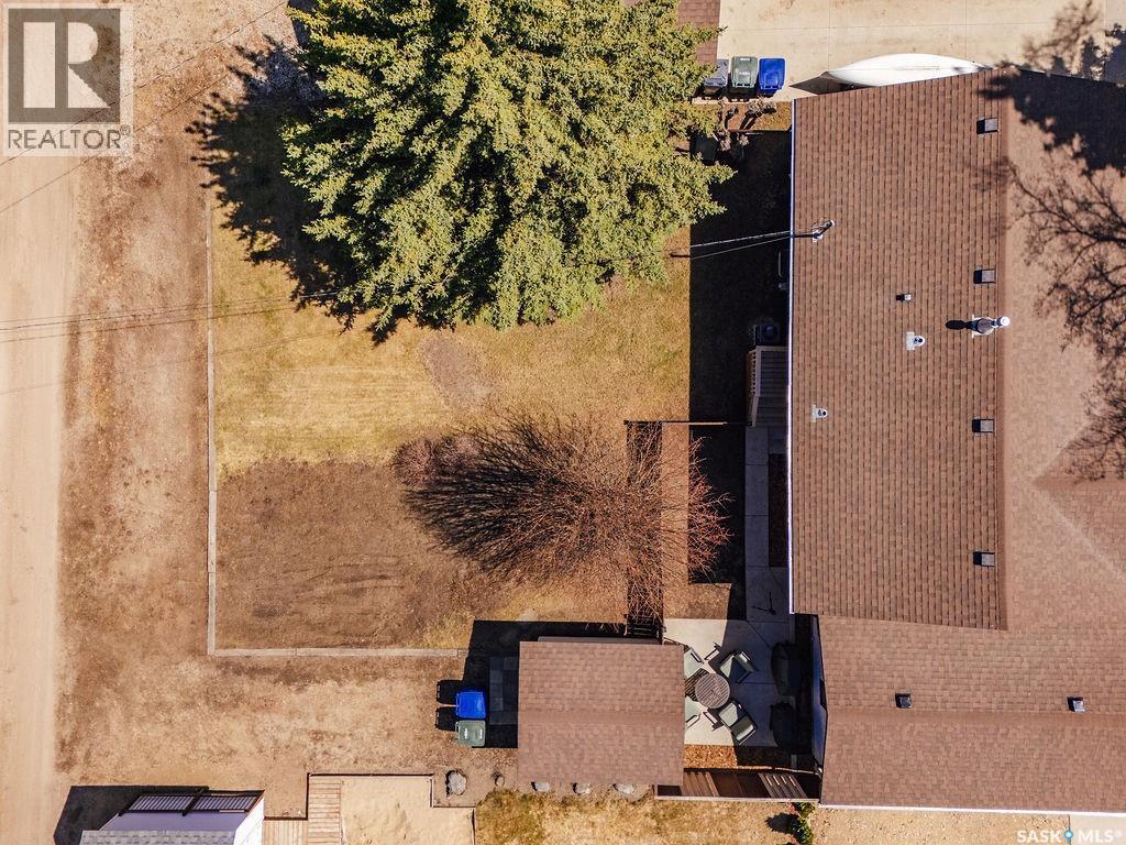 211 2Nd Street E, Langham, SK - Outdoor