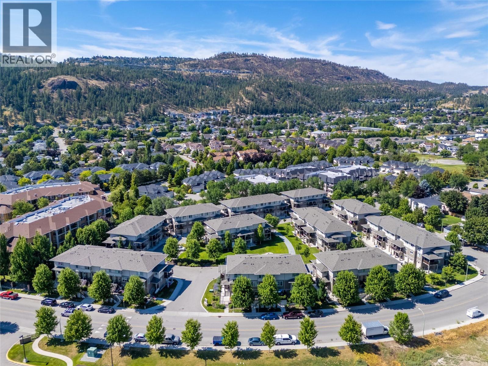 Steps to Glenmore rec park - 300 Drysdale Boulevard Unit# 10, Kelowna, BC - Outdoor With View
