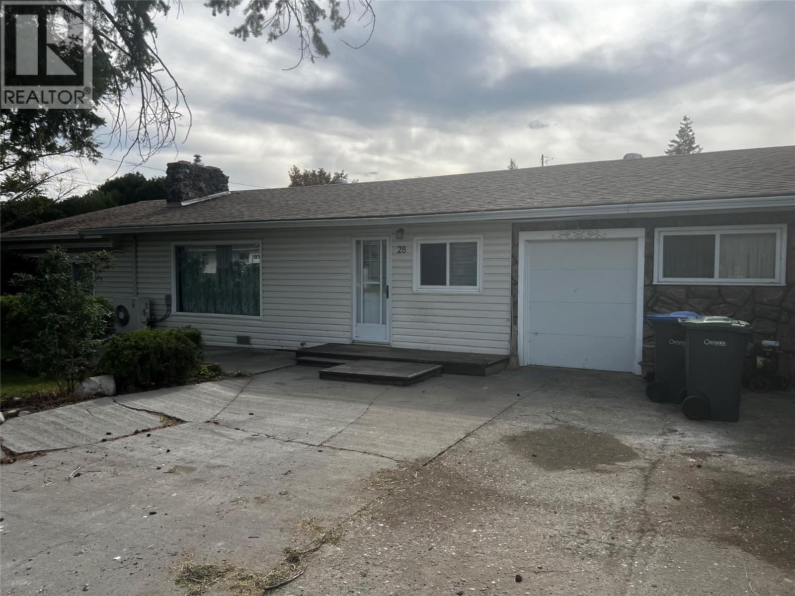28 Willow Crescent, Osoyoos, BC - Outdoor