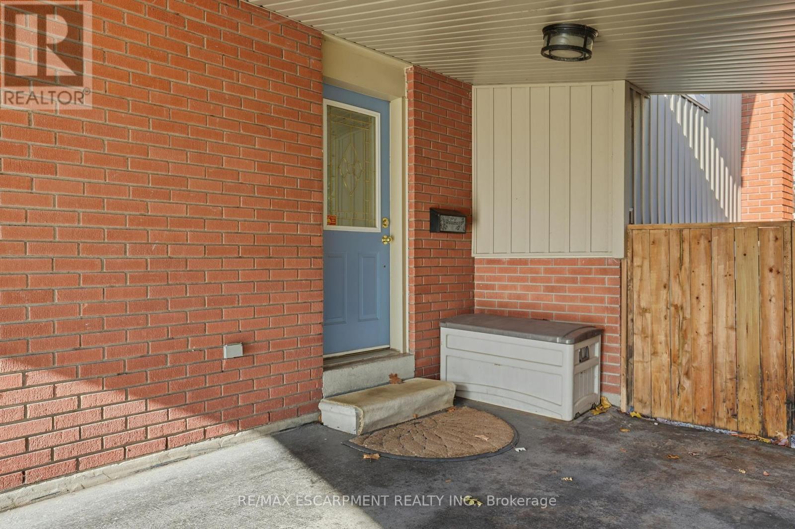 345 Erindale Drive, Burlington, ON - Outdoor With Exterior