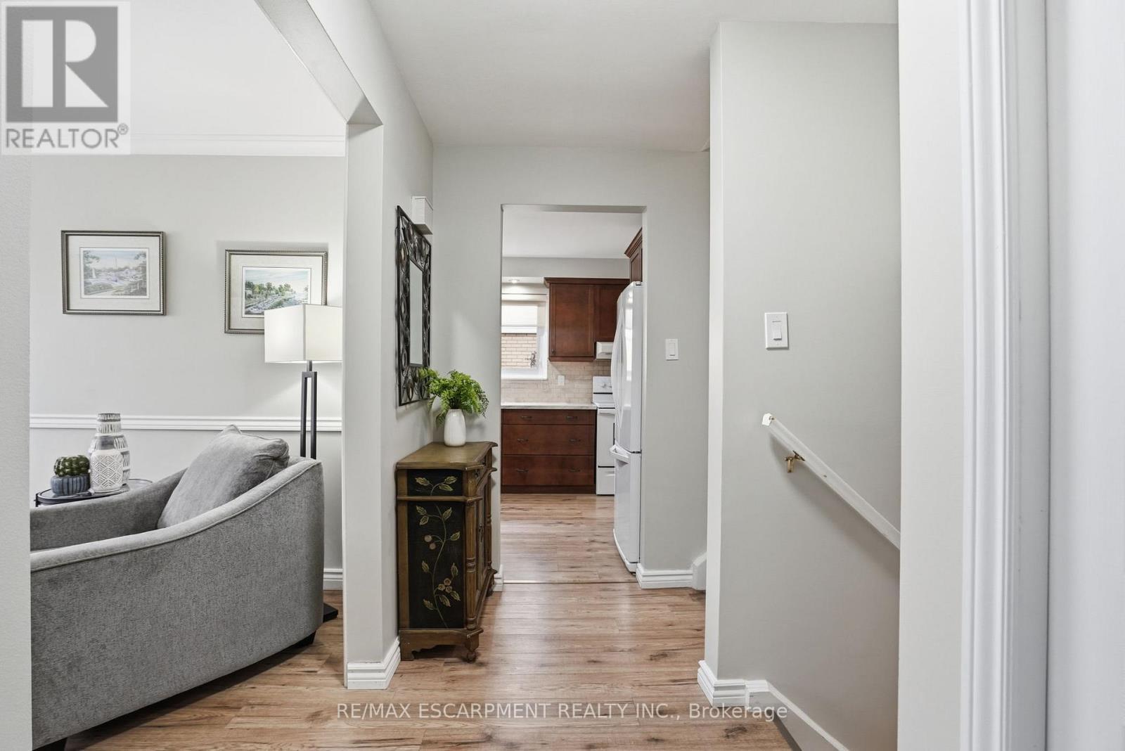 345 Erindale Drive, Burlington, ON - Indoor Photo Showing Other Room