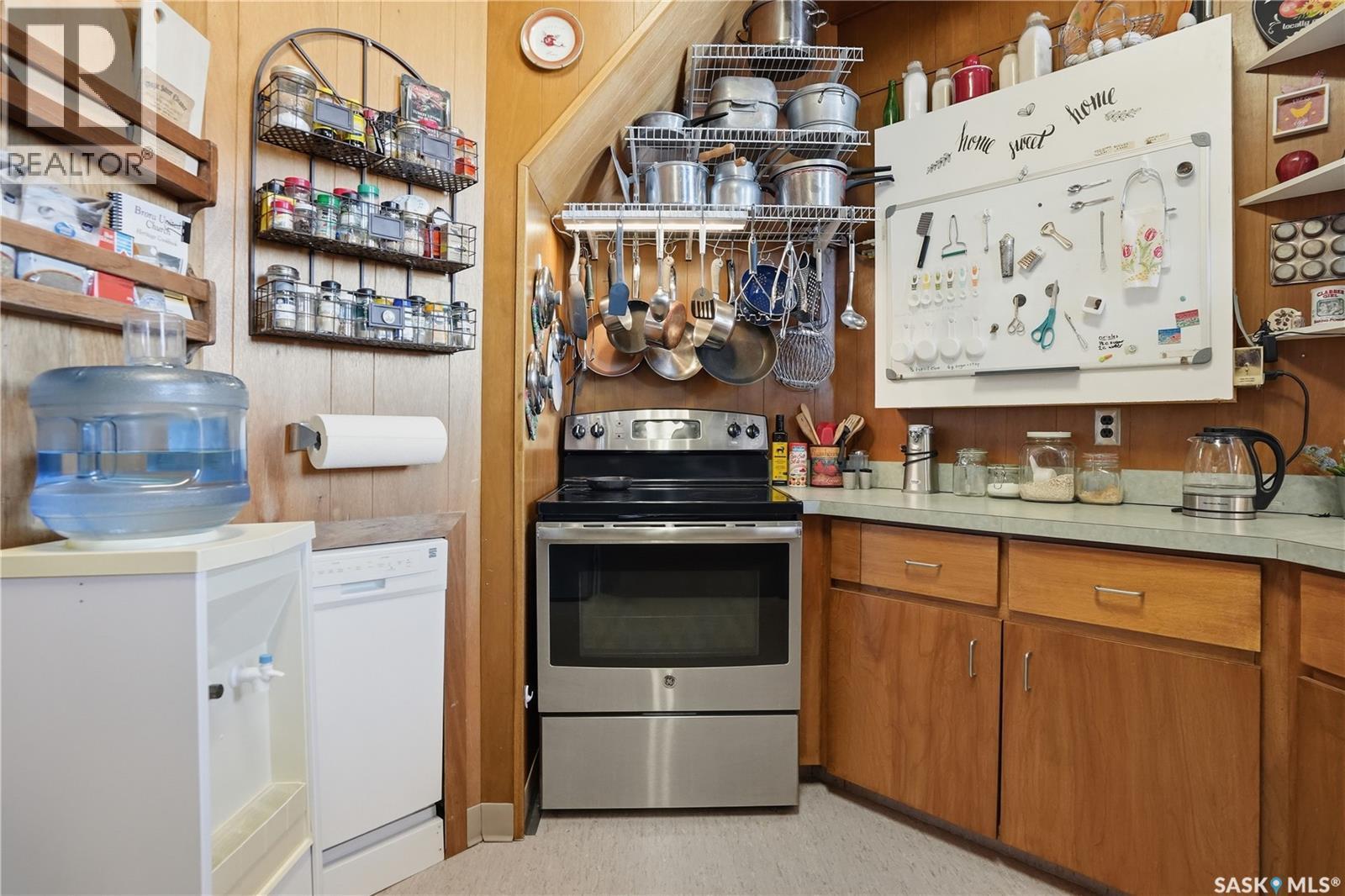 Mickleborough Acreage, Lumsden Rm No. 189, SK - Indoor Photo Showing Kitchen