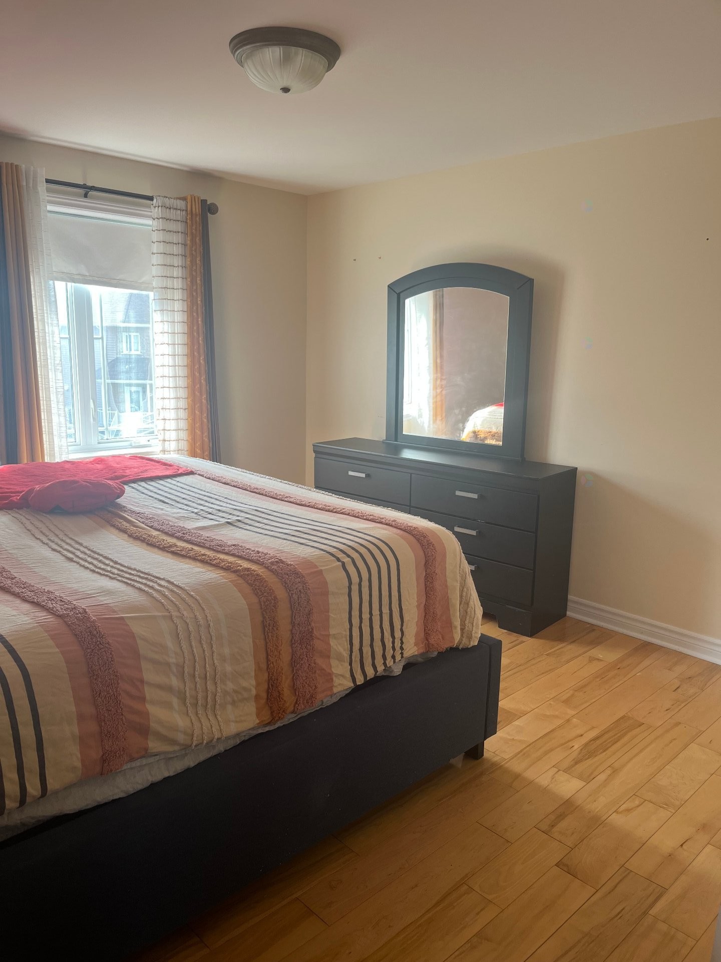 Bedroom - 1434 Rue De La Montagne, Lévis (Les Chutes-De-La-Chaudière-Ouest), QC - Indoor Photo Showing Bedroom