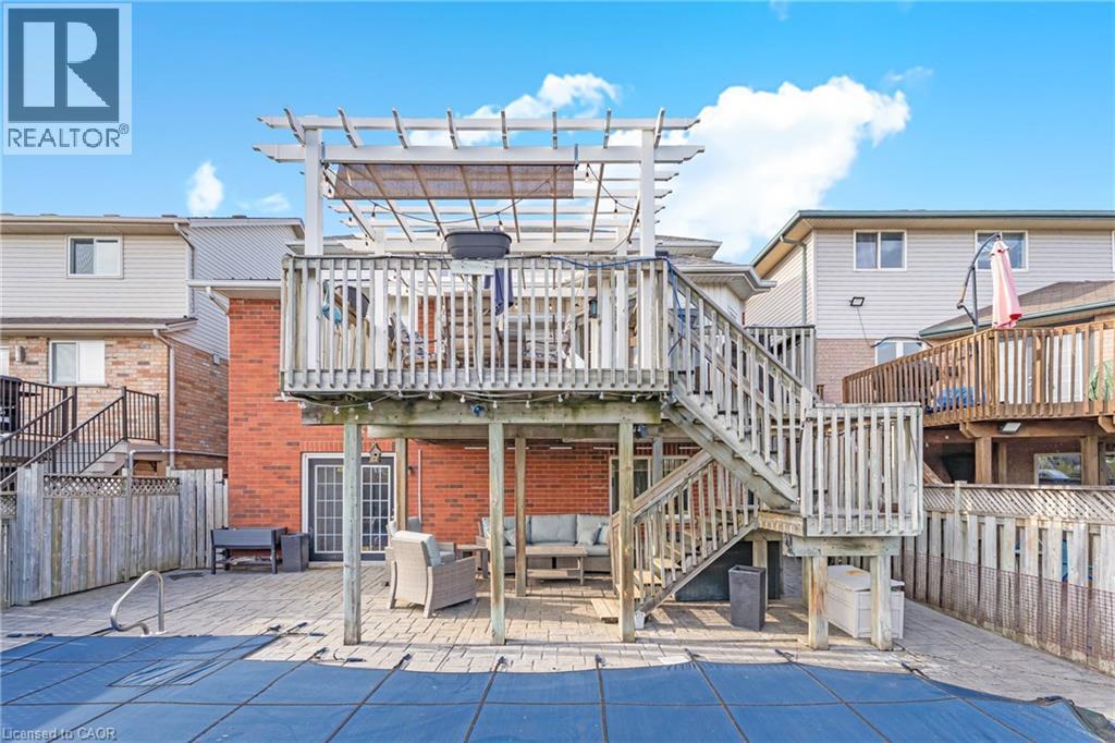 195 Green Vista Drive, Cambridge, ON - Outdoor With Deck Patio Veranda